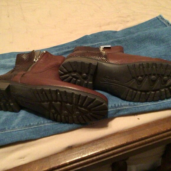 EARTHIES “Sintra 2” Brown Ankle Boot Women’s 10B~Double Zip Bootie Shoes - Picture 2 of 4